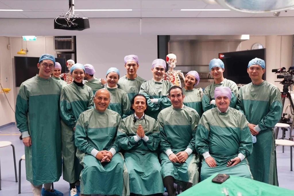 K.N.A. Interpharma ตอกย้ำความเป็นผู้นำเวชภัณฑ์ นำทีมแพทย์ KALF บินลัดฟ้าสู่เนเธอร์แลนด์ อัปเดตเทคนิค VARIOFILL เจาะลึก Anatomy ระดับโลก